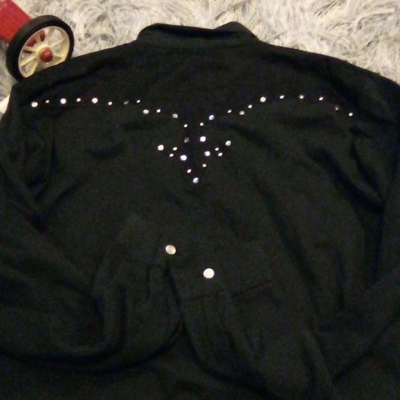 Ladies Country Tease Blouse - Picture 6 of 6